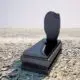 עיצוב ייחודי של מצבת גרניט שחורה